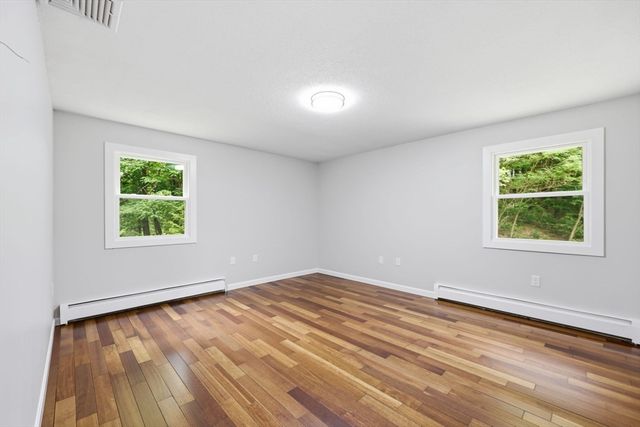 25 Norma St, Palmer, MA 01069