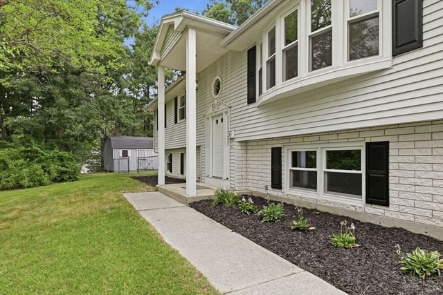 25 Norma St, Palmer, MA 01069