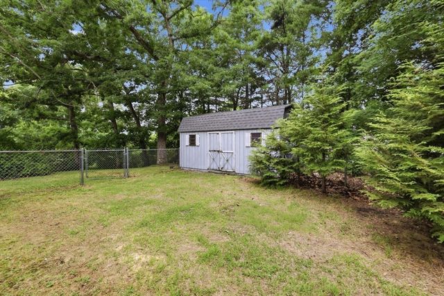 25 Norma St, Palmer, MA 01069