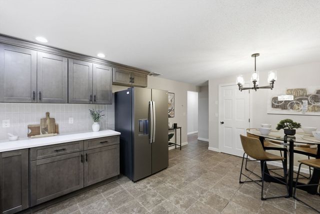 25 Norma St, Palmer, MA 01069