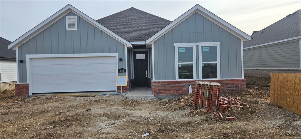 488 S Calico, Fayetteville, AR 72704