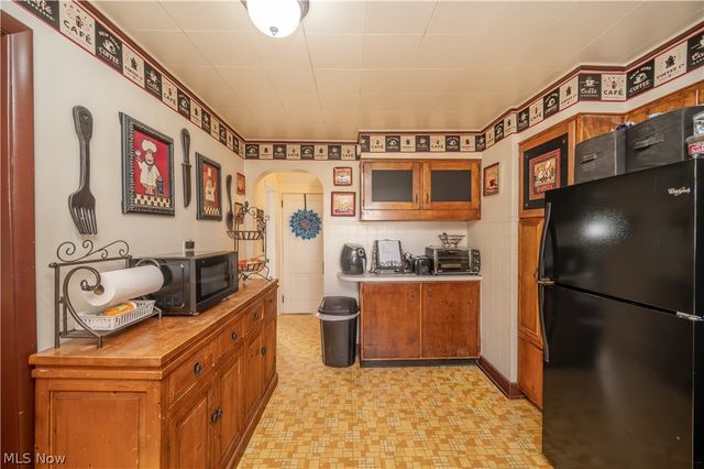 59 Bouquet Avenue, Youngstown, OH 44509