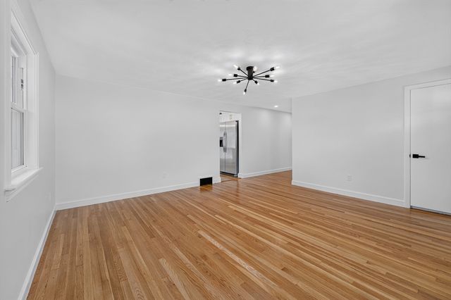 42 Bickford St, Lynn, MA 01904