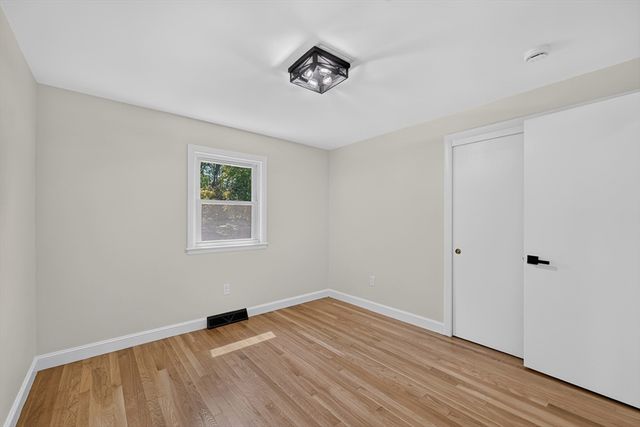 42 Bickford St, Lynn, MA 01904