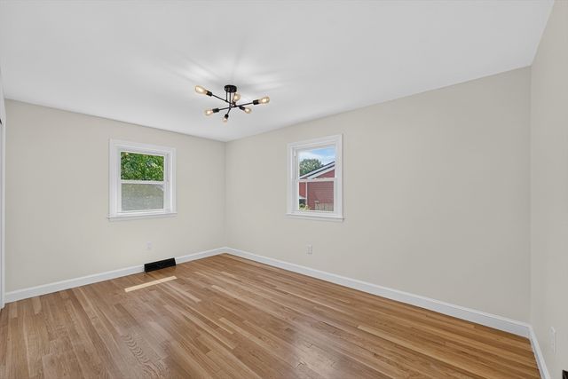 42 Bickford St, Lynn, MA 01904