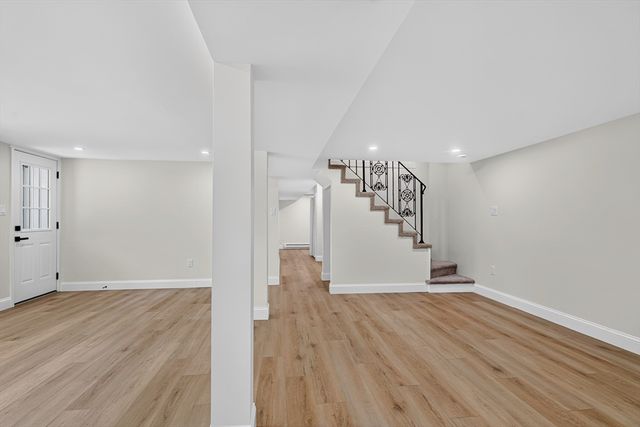42 Bickford St, Lynn, MA 01904