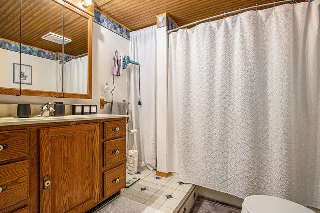 12350 Sonoma Road, Battle Creek, MI 49015