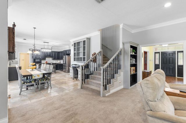 3905 N Briarwood Drive, Brenham, TX 77833