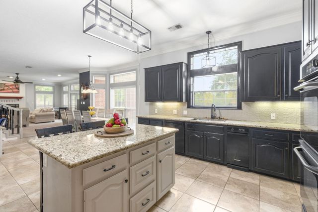 3905 N Briarwood Drive, Brenham, TX 77833