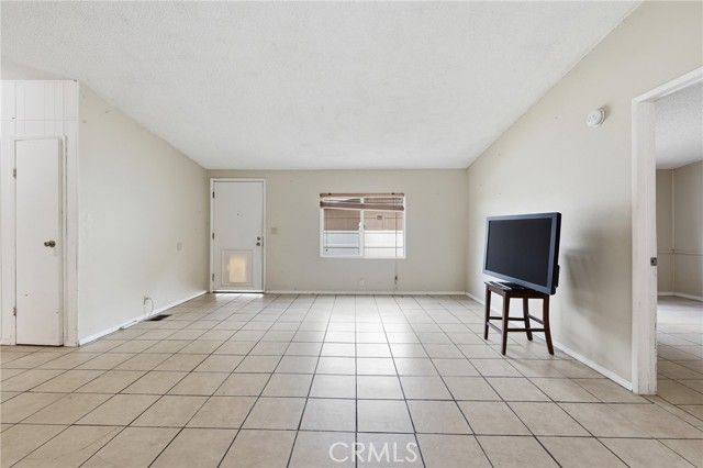29667 Cromwell, Castaic, CA 91384