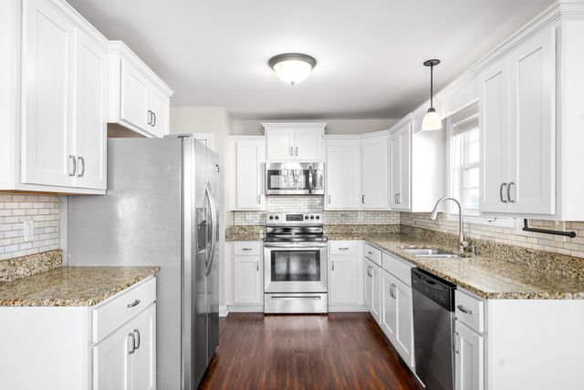 939 Cindy Jo Ct, Clarksville, TN 37040