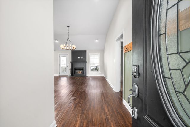 939 Cindy Jo Ct, Clarksville, TN 37040