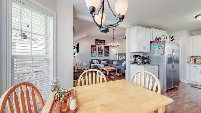 939 Cindy Jo Ct, Clarksville, TN 37040