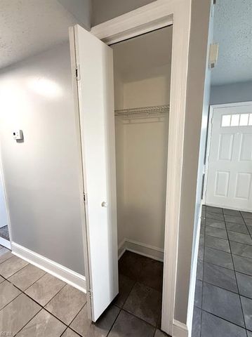 616 Spirit CT, Virginia Beach, VA 23462