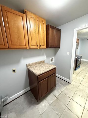 616 Spirit CT, Virginia Beach, VA 23462