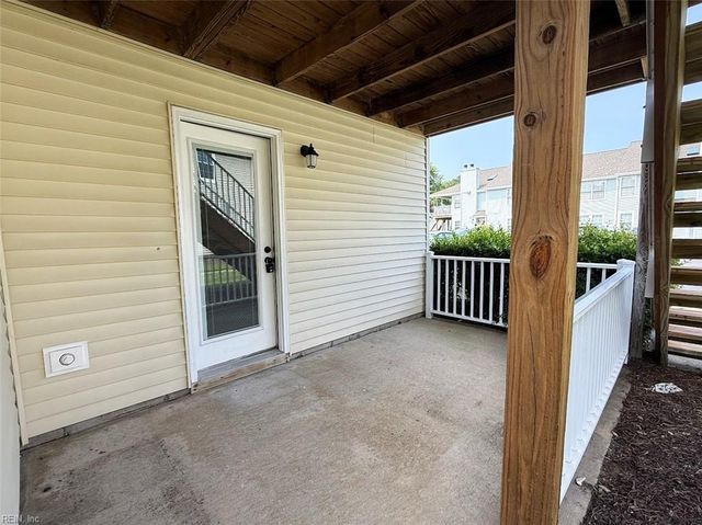 616 Spirit CT, Virginia Beach, VA 23462