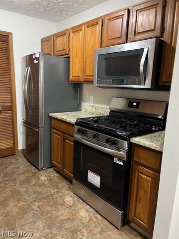 8621 Scenicview Drive 105, Broadview Heights, OH 44147