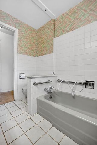 2512 Timber Drive, Cedar Falls, IA 50613