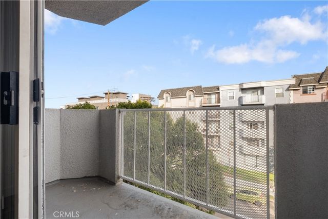 1246 W 30th Street W, Los Angeles, CA 90007