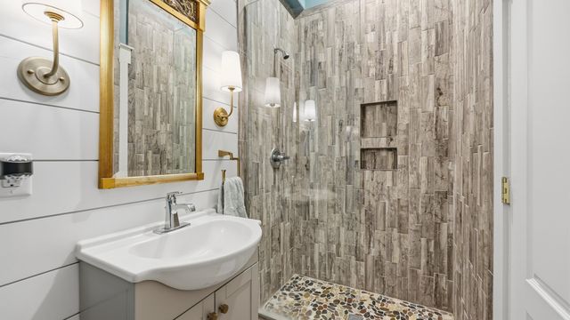 1311 Holly Dr., North Myrtle Beach, SC 29582