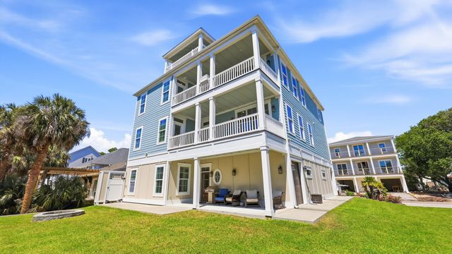 1311 Holly Dr., North Myrtle Beach, SC 29582