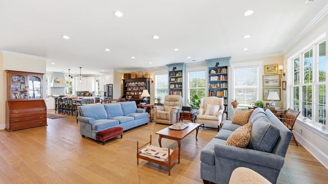 1311 Holly Dr., North Myrtle Beach, SC 29582