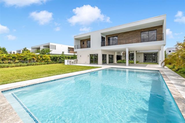 16689 N Botaniko Dr N, Weston, FL 33326