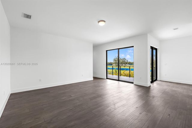 16689 N Botaniko Dr N, Weston, FL 33326