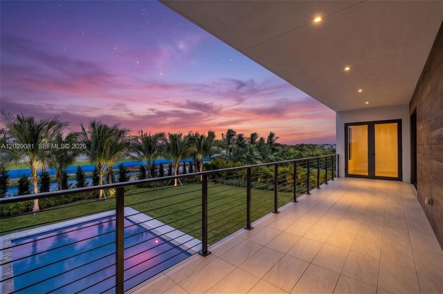 16689 N Botaniko Dr N, Weston, FL 33326