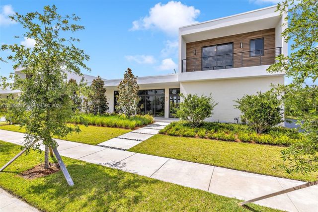16689 N Botaniko Dr N, Weston, FL 33326