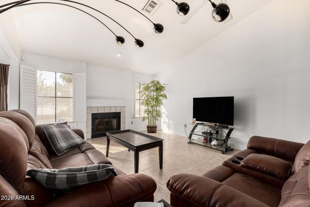 7515 W SEQUOIA Drive, Glendale, AZ 85308