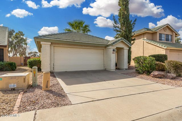 7515 W SEQUOIA Drive, Glendale, AZ 85308