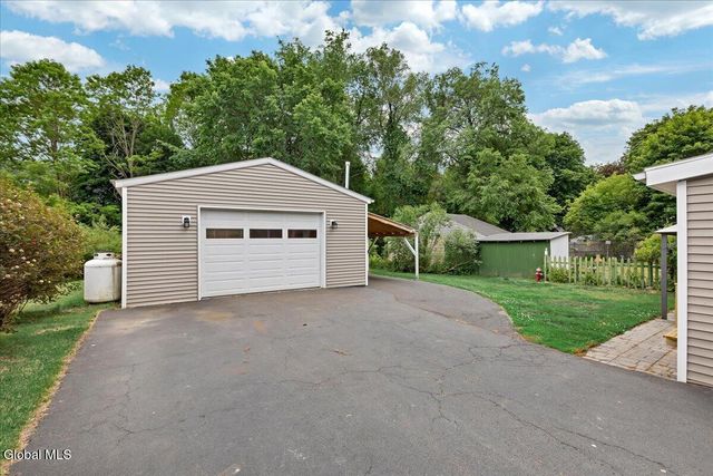 10 Westbrook Drive, Nassau Village, NY 12123
