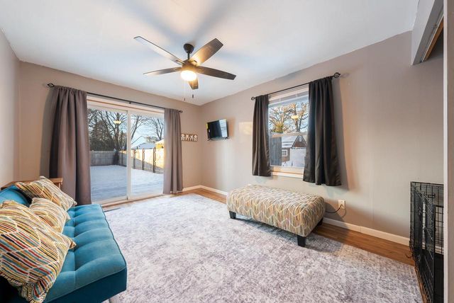 732 MANITOWOC STREET, Menasha, WI 54952