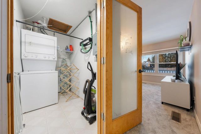 732 MANITOWOC STREET, Menasha, WI 54952