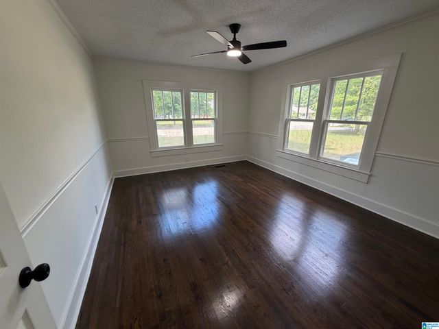917 W PARK STREET, Sylacauga, AL 35150