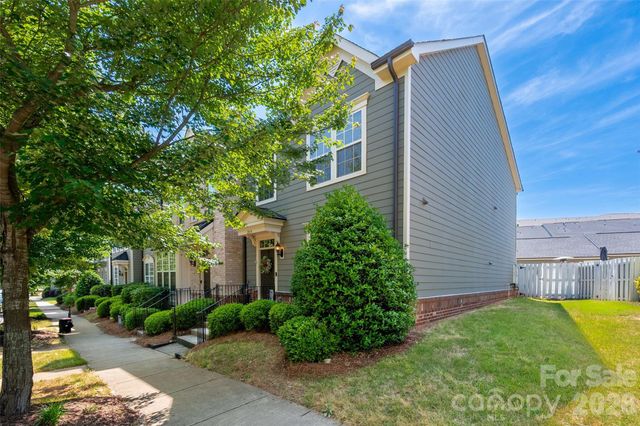 20114 Lamp Lighters Way, Cornelius, NC 28031