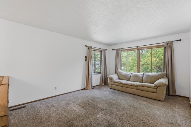 1325 Xylon Avenue N, Champlin, MN 55316