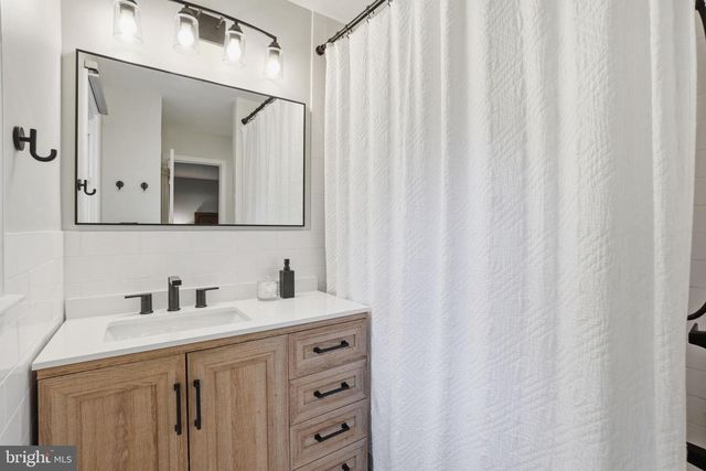 6626 DORSET DR, Alexandria, VA 22310