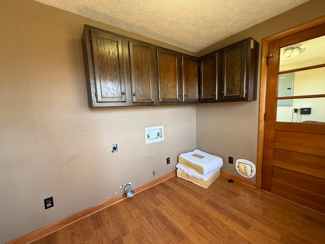 1010 Crockett Road, Russell Springs, KY 42642