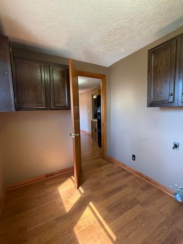 1010 Crockett Road, Russell Springs, KY 42642