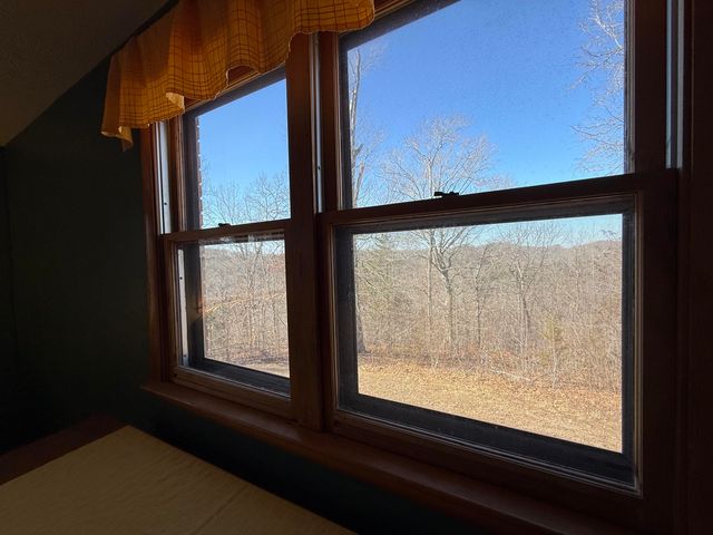 1010 Crockett Road, Russell Springs, KY 42642