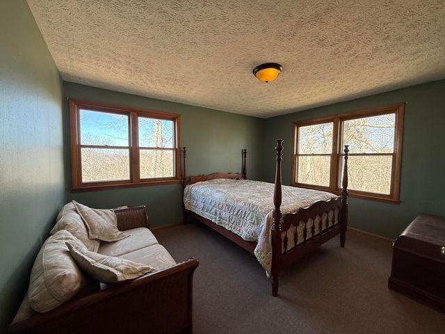 1010 Crockett Road, Russell Springs, KY 42642