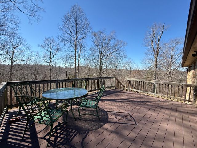 1010 Crockett Road, Russell Springs, KY 42642