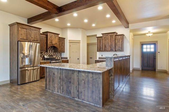 525 Shadetree Trail, Twin Falls, ID 83301