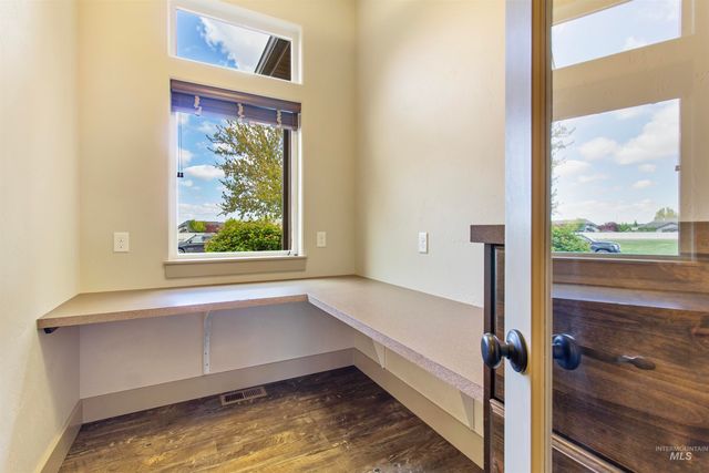 525 Shadetree Trail, Twin Falls, ID 83301