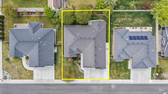 525 Shadetree Trail, Twin Falls, ID 83301