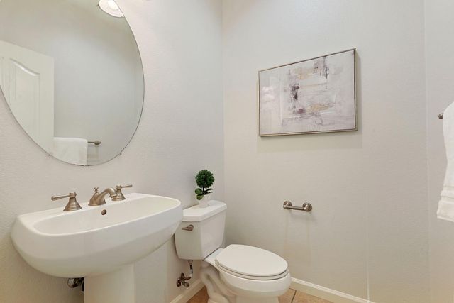 60 S Pacifico St, Mountain House, CA 95391