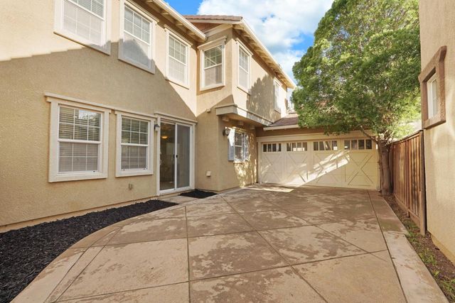 60 S Pacifico St, Mountain House, CA 95391