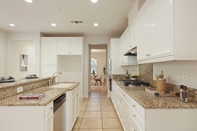 60 S Pacifico St, Mountain House, CA 95391